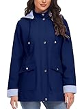 veste manteau bleu femme 【Coupe Vent Rayé Parka de Pluie avec Capuche】 : a passé avec succès des tests d'imperméabilité, le tissu empêchant efficacement l'humidité de pénétrer. Associée à une capuche ajustable et à un cordon de serrage à la taille, elle améliore la protection contre le vent et la pluie et offre une protection fiable par temps pluvieux.