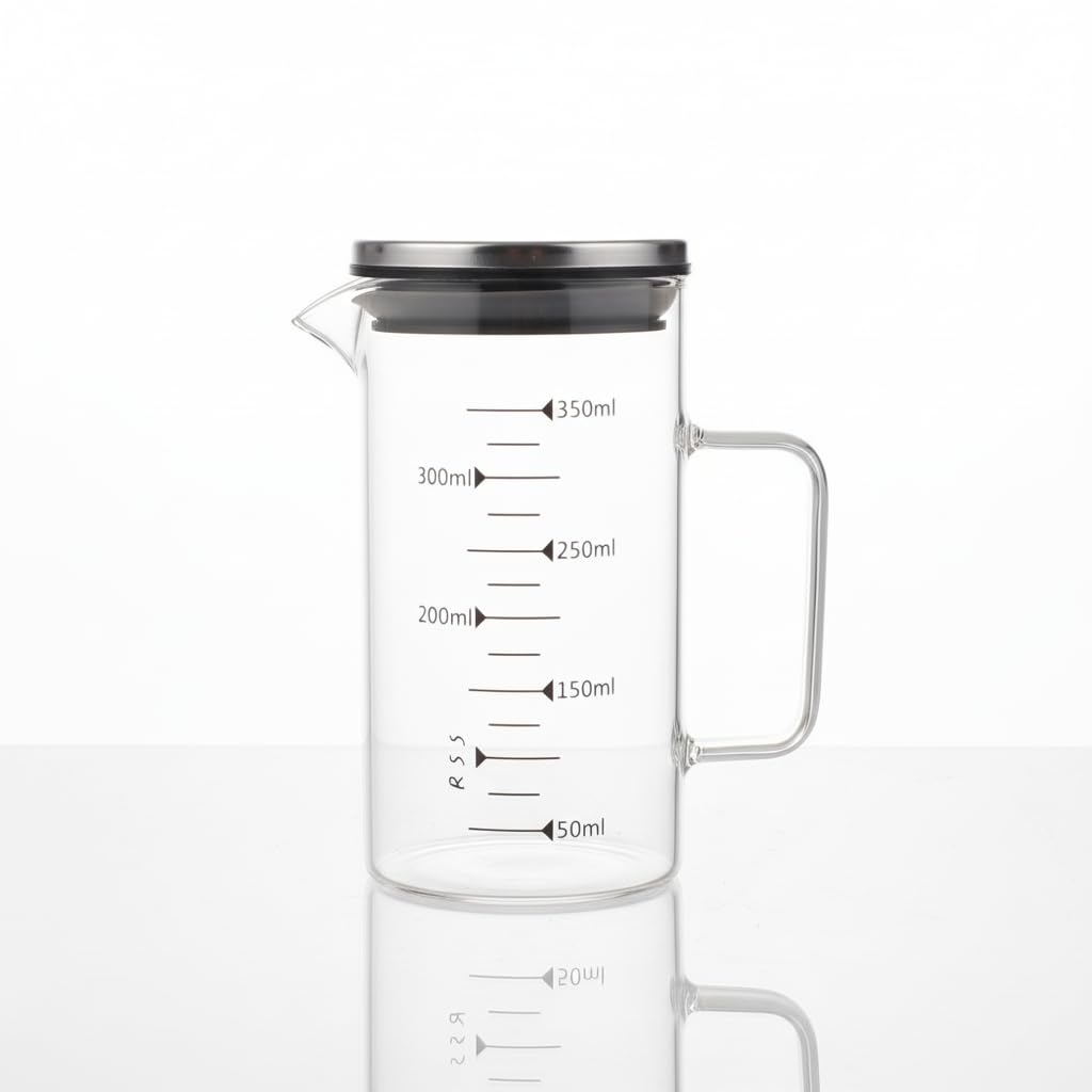 Deconox 2'li Set Paslanmaz Çelik Kapaklı Borosilikat Cam Yağdanlık ve Ölçü Kabı - 350ml - Isıya Dayanıklı Damlatmaz Sosluk, Sütlük ve Mutfak Hazırlık Sürahisi - Şeffaf Modern Tasarım