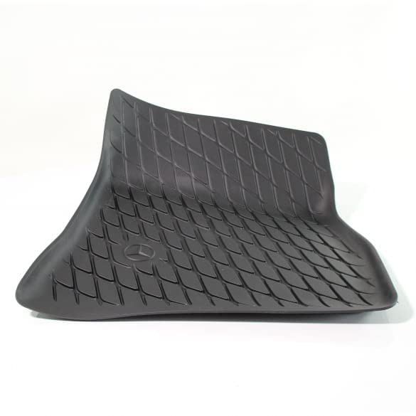 Coques Mercedes EQA H243 en caoutchouc noir protégeant efficacement votre habitacle - 2