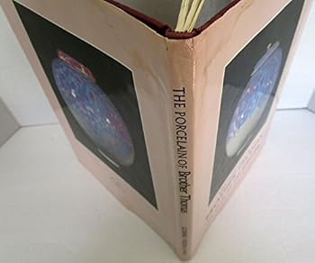 Hardcover The porcelain of Brother Thomas: The path to the beautiful Book
