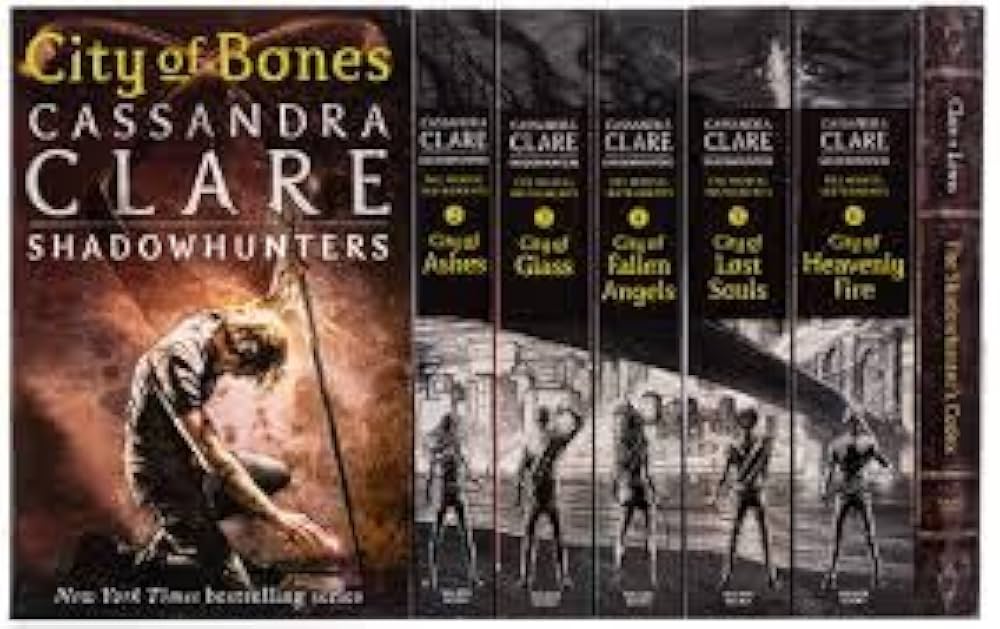 Cassandra Clare The Mortal Instruments: A Shadowhunters