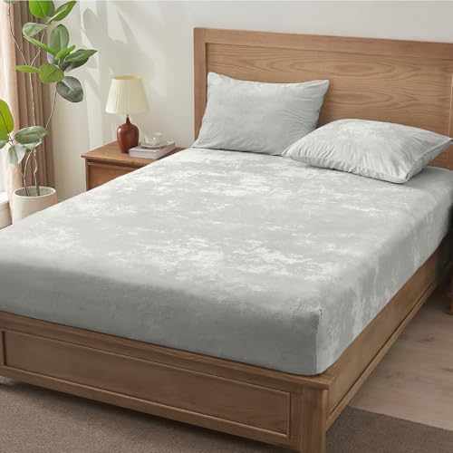 BEDELITE Velvet Fitted Sheet and Pillowcase Set, Luxury Soft Fuzzy Bottom Sheet with Reinforced Elastic Corner Straps, Deep Pocket up to 15 Inch, 1 Fitted Sheet and 1 Pillowcase (Twin XL, Light Grey)