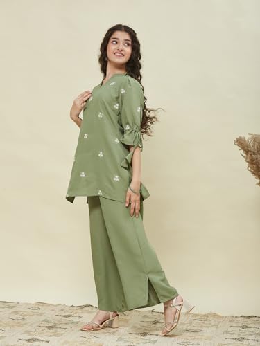 Image of Girls Floral Embroidered Kurta and Palazzo Pants Co-ord Set with V Neck Elegant Traditional Outfit for Festive and Functions