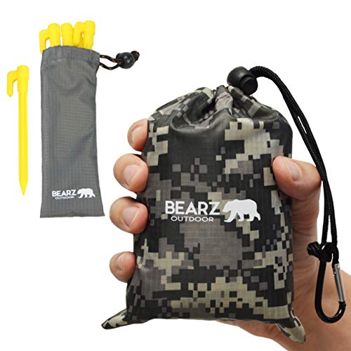 BEARZ Outdoor Pocket Blanket Beach Blanket and Stakes, Waterproof Blanket Travel Blanket Picnic Blankets Tarp, Outdoor Picnic Blanket Camping Blanket Picnic Mat, Waterproof Picnic Blanket (Camouflage)