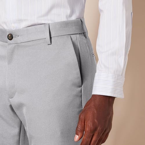 Image of Amazon Essentials Men's Slim-Fit Flat-Front Dress Pant