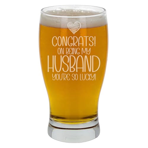 Verre à bière gravé « Congrats on Being My Husband You're So Lucky » - Cadeau d'anniversaire personnalisé pour homme et mari - Idée cadeau amusante pour mari
