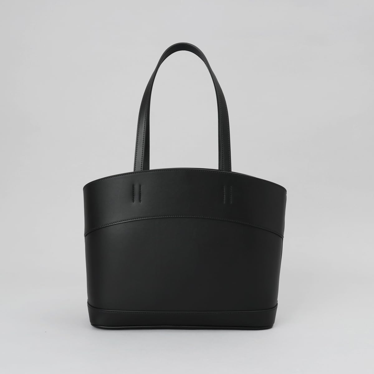 Amazon | [FERRAGAMO] [フェラガモ]トートバッグ ブラック NERO 216797