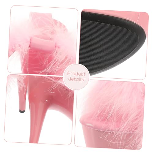 Sandales à talons très hauts et plumes légères pour vos soirées de printemps chic