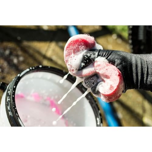 Muc-Off Motorcycle Care Duo Kit