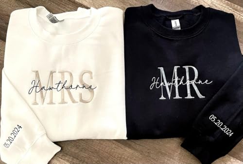 NAZENTI Custom Embroidered Mr & Mrs Sweatshirt & Hoodie, Personalized Couple Names, Custom Date On Sleeve, Engagement Gift2