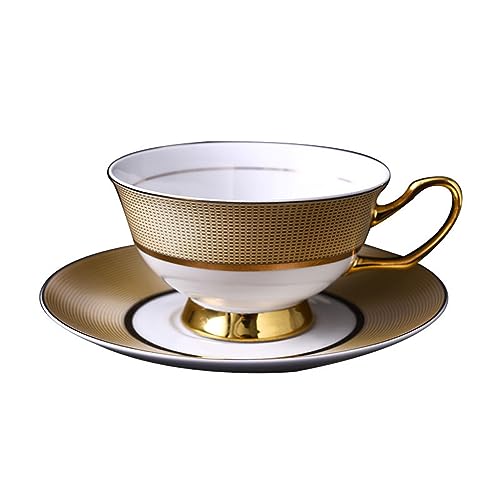 Tasse à café et soucoupes en céramique : idée cadeau élégante