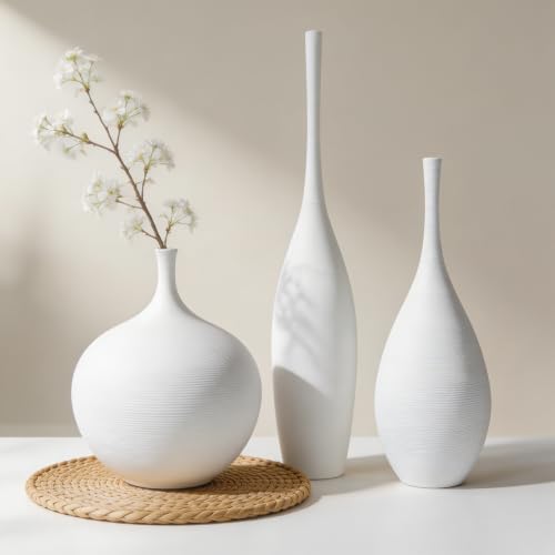 DecoVlog White Ceramic Vase Set