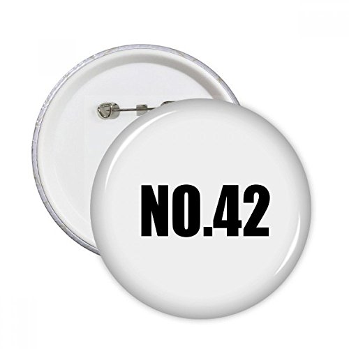 Pins bouton 42 porte-bonheur, l'accessoire idéal pour vesteries