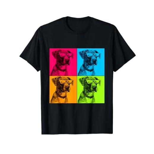 Treeing Tennessee Brindle Dog Pop Art Design Illustration T-Shirt