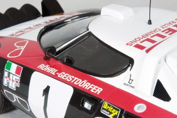 1/18 ランチア ストラトス HF/優勝車 ピレリー #1 ヴァルター ロール