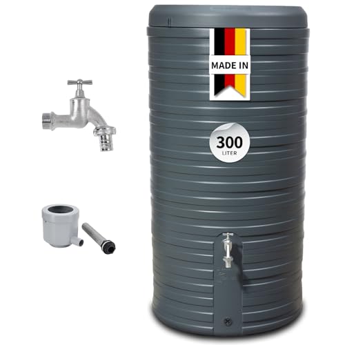 GARANTIA Nordic 2in1 Komplett-Set Regentonne 300 Liter Graphite Grey inkl. Chrom-Auslaufhahn und Fallrohranschluss - Regentonne, Wassertank, Regenfass, Regenwassertonne, Wasserbehälter, Fass