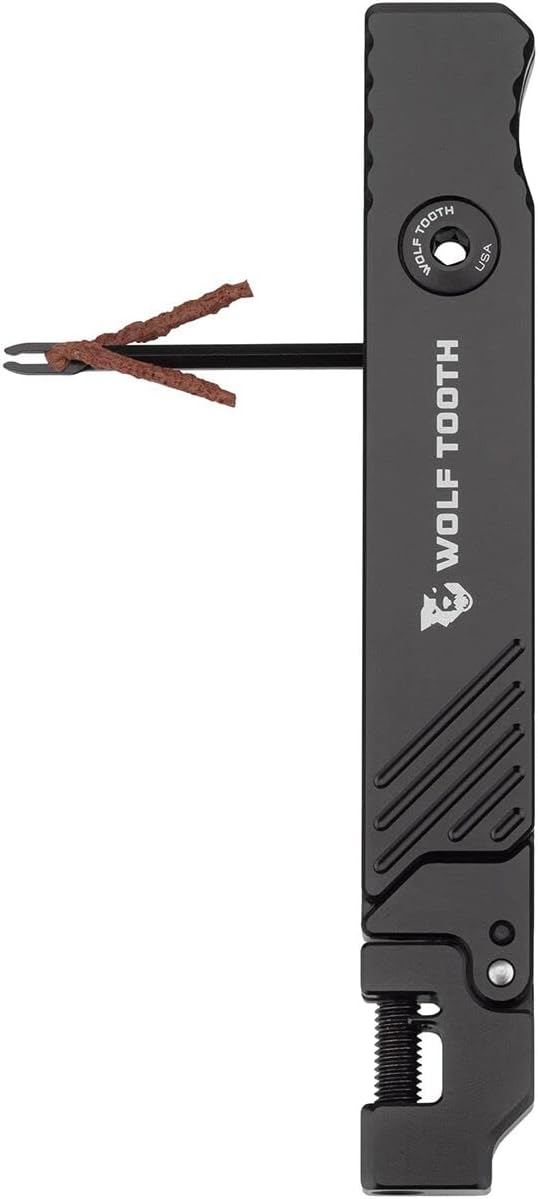 Wolf Tooth 8-Bit Chainbreaker + Utility Knife Multi-Tool