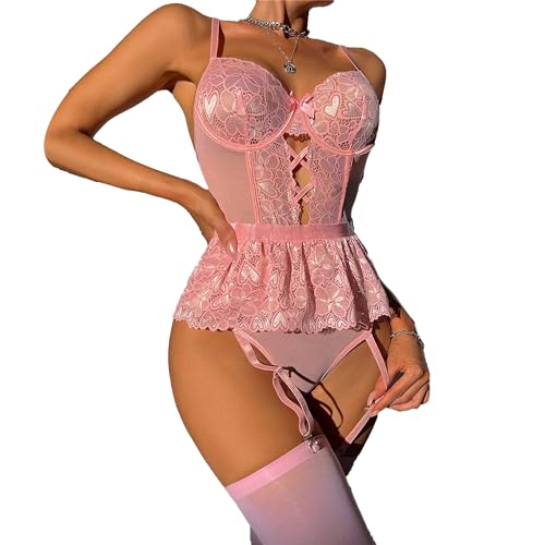 Ensemble lingerie dentelle pour une soirée romantique chic