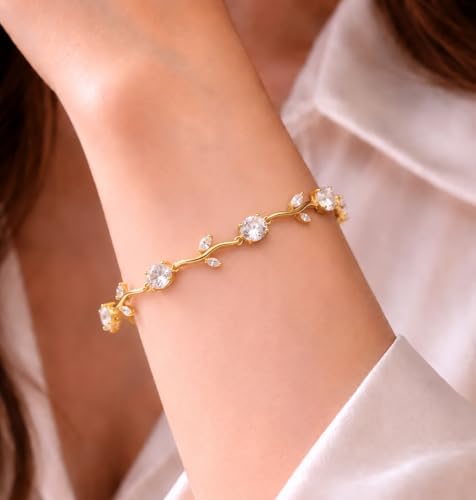Image of Fairy Bloom Tulip Bracelet for Women - Alloy Floral Charm Bracelet