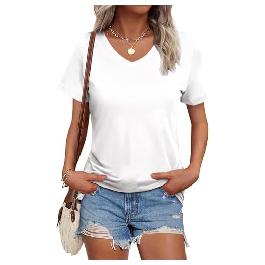 25 Chic Casual Outfits with Jeans and a Blazer - Your Ultimate Everyday Style Guide V-Neck T-Shirt