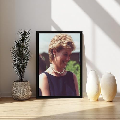 Impression sur toile Princesse Diana WCYB - Décoration murale avec cadre à suspendre 30x45 cm - 6