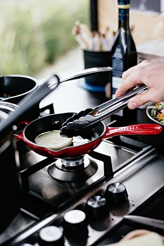 Image of Le Creuset Enameled Cast Iron Signature Round Skillet, 6 inch, Cerise