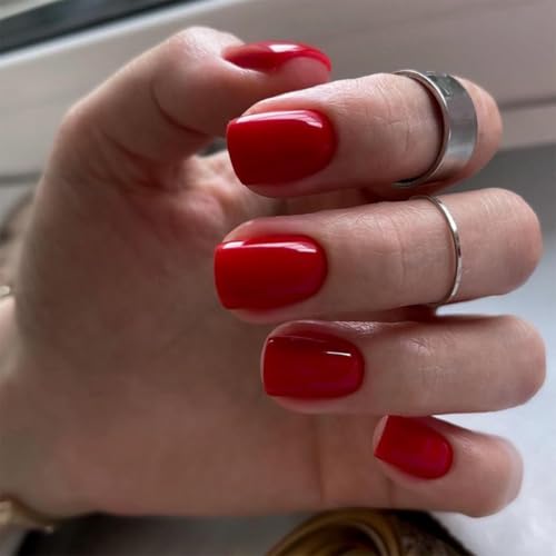 Christmas True Red Short Press On Nails, Glossy Classic Red