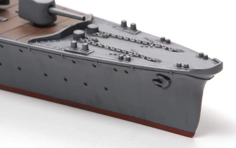 Tamiya 1/700 Light Cruiser Abukuma - Image 2 thumbnail