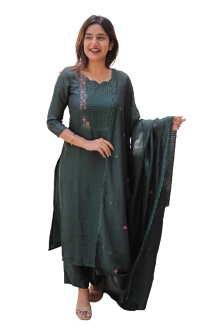 Image of Women Cotton Kurta Pant Set with Chanderi Cotton Dupatta | 3-Piece Straight Fit 3 /4 Sleeves Kurta with V-Neck | Ethnic, Festive & Casual Wear for Women| 3 Piece Set
