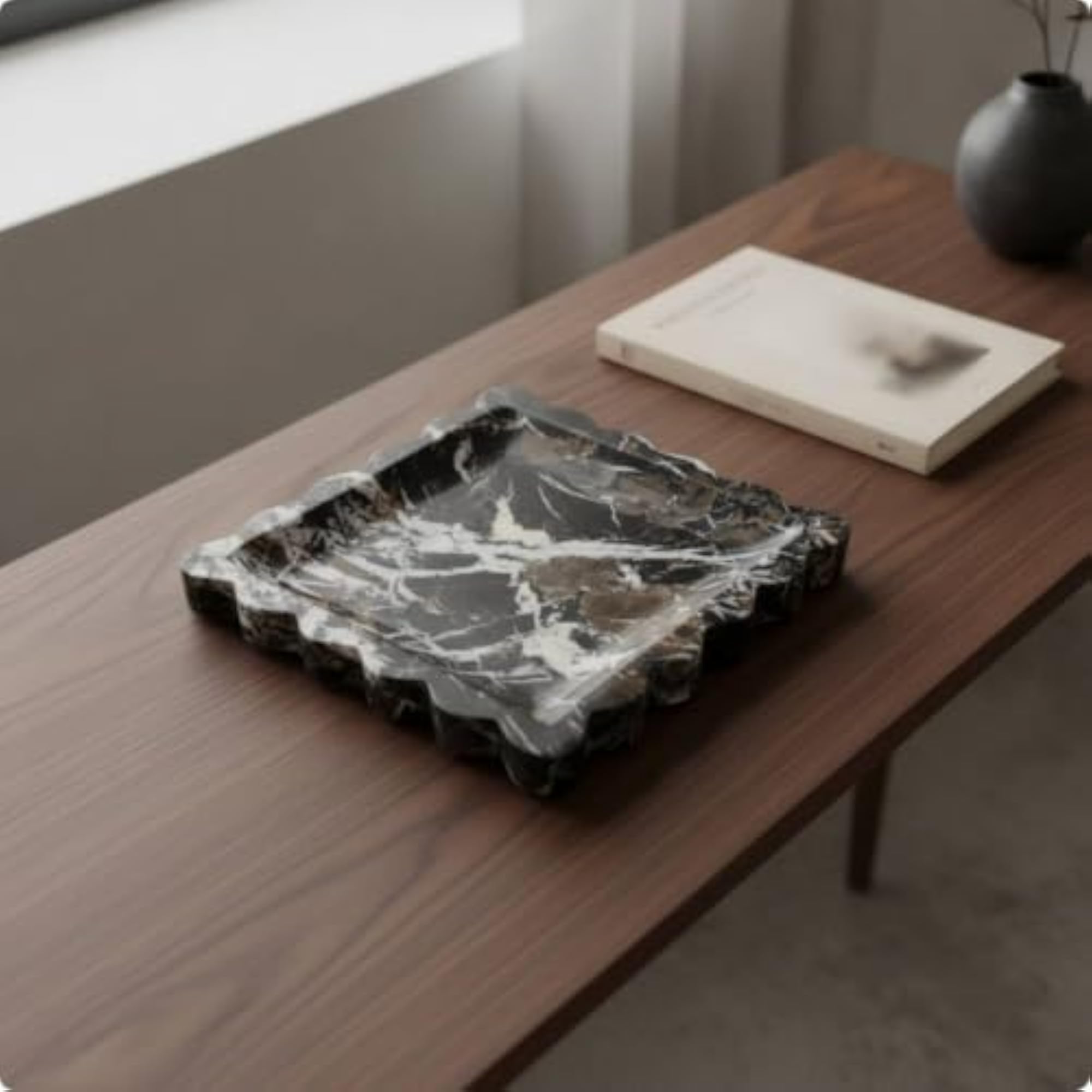 Decorative Stone Tray with Scalloped Edge, Natural