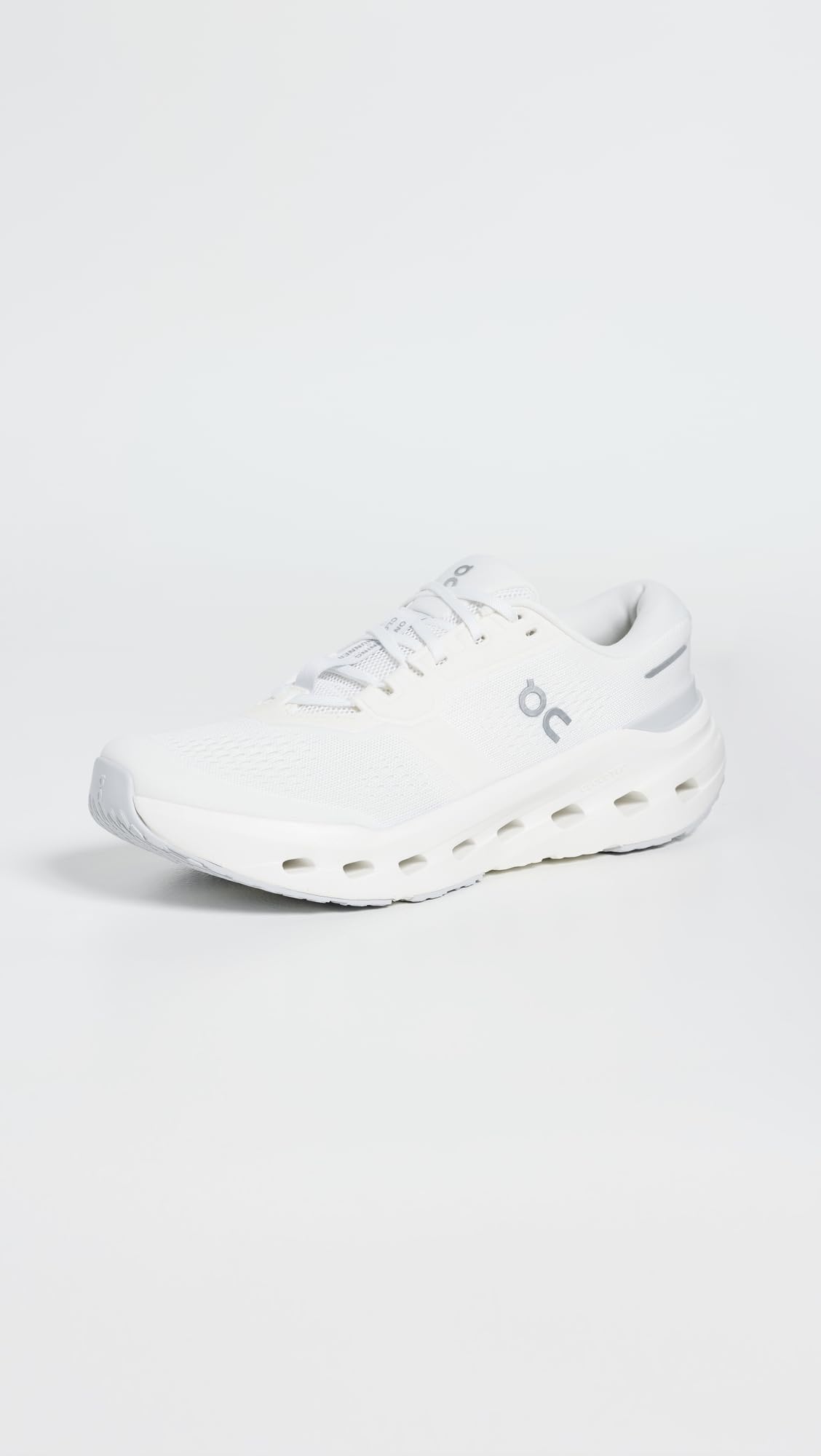 On CLOUDRUNNER 3 -