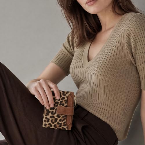 Image of GOIACII Small Wallet for Women Card Holder Leather Wallets Leopard Print