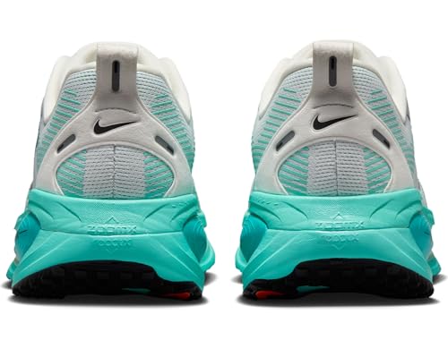 Nike Men's Low-Top Running Shoe3