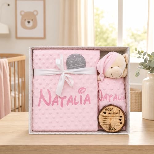 Miniatura 13 de Various - Manta De Bebe Personalizado Con Su Nombre Bordado, Cochecito O Capazo. Manta Doudou Set De Regalo Para Recién Nacido