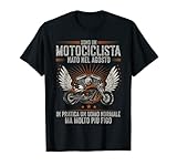 Moto Biker Cadeau T-shirt avec dit sont un motocycliste né en août, en pratique un homme normal mais beaucoup plus figé. Parfait sous un gilet pour biker homme. Idée cadeau pour anniversaire homme de motard qui est dans le club de motos.
