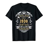 92 Years Old 92nd Birthday Made Born in 1930 Men Women Idea T-Shirt