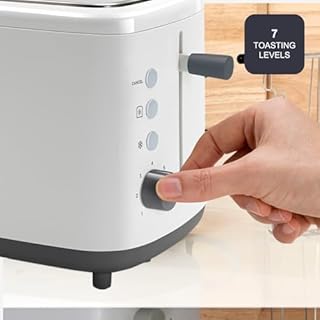 BLACK+DECKER BXTO820E - Tostapane 820W. 2 slot larghi. 7 livelli di tostatura. Sistema di autocentraggio. Funzioni: Annulla, Riscalda e Scongela. Vassoio raccoglibriciole. Piedini antiscivolo. Bianco