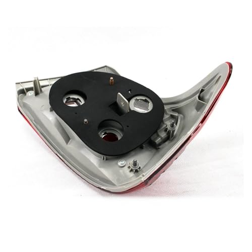 Feu de marche arriere TOYOTA VIOS ZSP92 2010 droite contre infiltration eau - 7