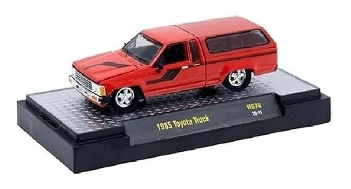 M2 Machines 1985 Japanese Mini Red Pickup Truck w/Cap 1:64 Diecast HS76 26-11 Adult Collectible Model