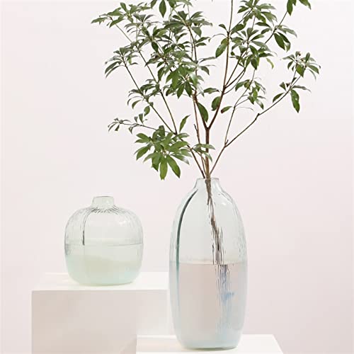 Vase fleur en verre stable pour petits espaces sans encombrer la pièce