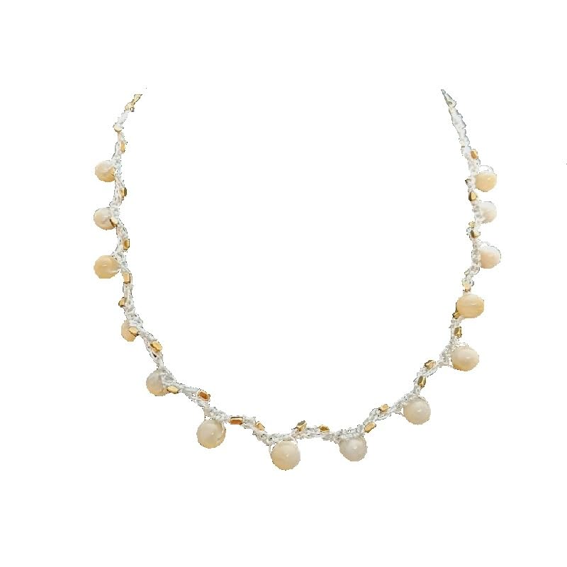 Collier calcédoine doré pour sublimer vos tenues d'été