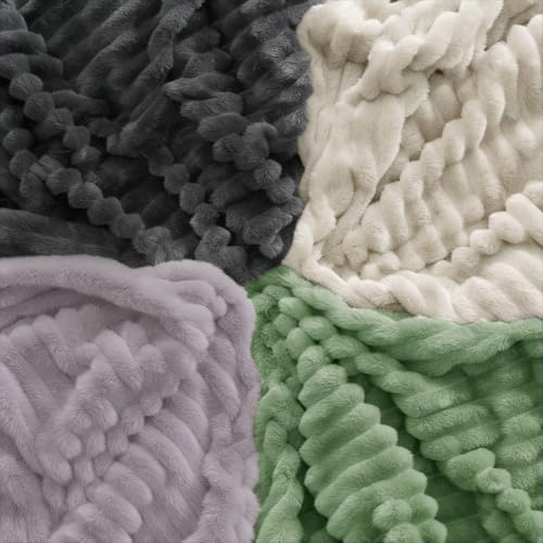 WAVVE Kuscheldecke 220x240, Flauschig Decke Fleecedecke für Bett - Grün – Ansicht 6