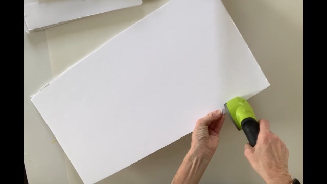 Watch Using these Electric scissors on craft foam board on Amazon Live