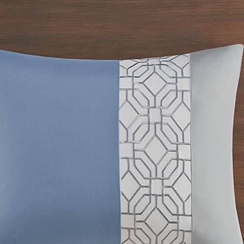 510 DESIGN Cozy Comforter Set - Geometric Honeycomb Design, All Season Down Alternative Casual Bedding with Matching Shams, Decorative Pillows, Full/Queen (90"x90"), Blue/Grey 5 Piece by 510 DESIGN - Used condition - Image 7