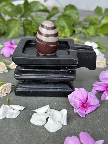 Image of 1.5 inch Original Narmadeshwar Narmada Shivling with 3 inch Narmada Stone Yoni Base Jaladhari (Janeudhari Shivling, Black Square Jaladhari), Nature