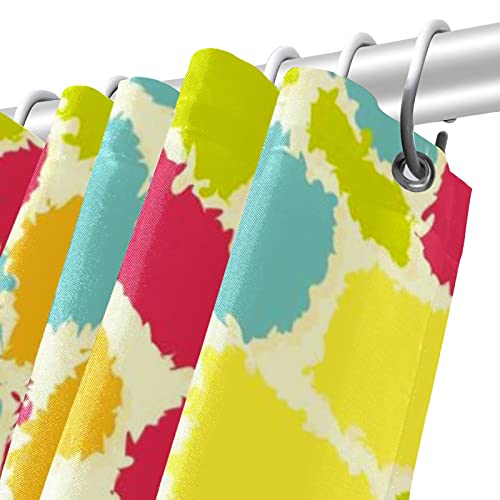 Rideaux de douche colorés sans odeur chimique pour remplacer votre vieux rideau usé