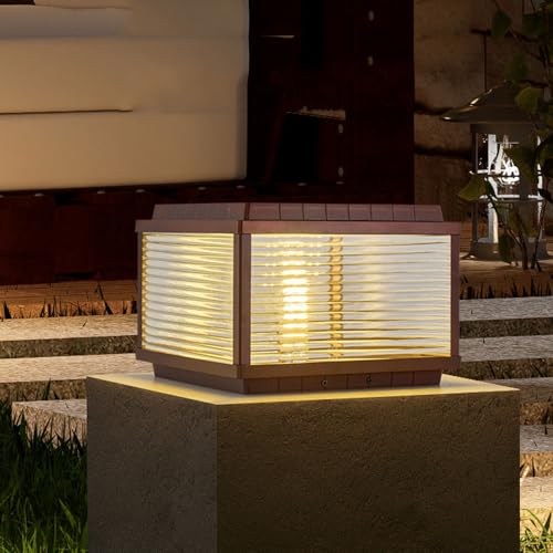 Lampadaires solaires d'extérieur pour sécuriser une clôture sombre de jardin