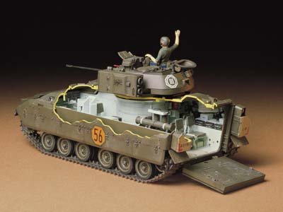 タミヤ 1/35 ミリタリーミニチュアシリーズ No.132 アメリカ陸軍 M2ブラッドレー 歩兵戦闘車 プラモデル35132 タミヤ 1/35 ミリタリーミニチュアシリーズ No.132 アメリカ陸軍 M2ブラッドレー 歩兵戦闘車 プラモデル35132