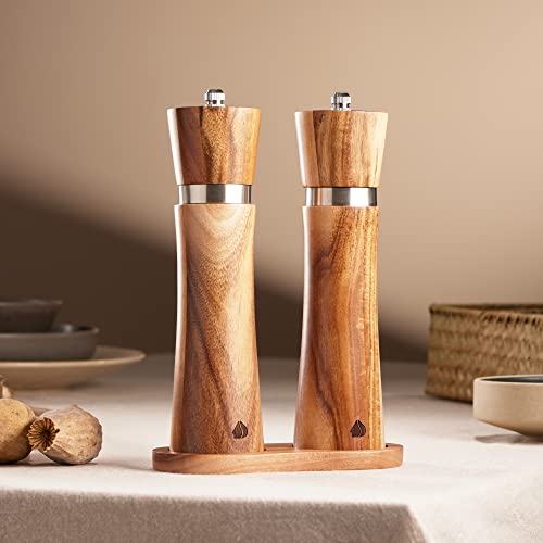 Navaris Salt and Pepper Grinder Set - Wooden Grinders with Tray Holder - Acacia Wood Mills for Table - 21.3 cm (8.4") Mill Set with Adjustable Ceramic Grinders - Image 2