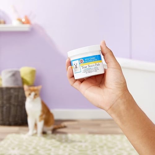 Miracle Care Tear Stain Pads, 90 Single Use Pre-Soaked Pads to Gently Clean and Soothe Dog and Cat Eyes, Non Stinging Formula to Improve Tear Stains and Remove Eye Debris